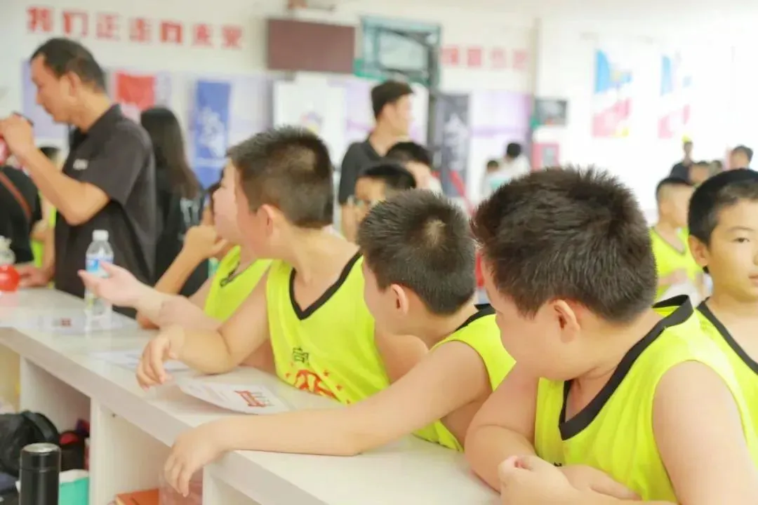 关于评价篮球训练的不足_2